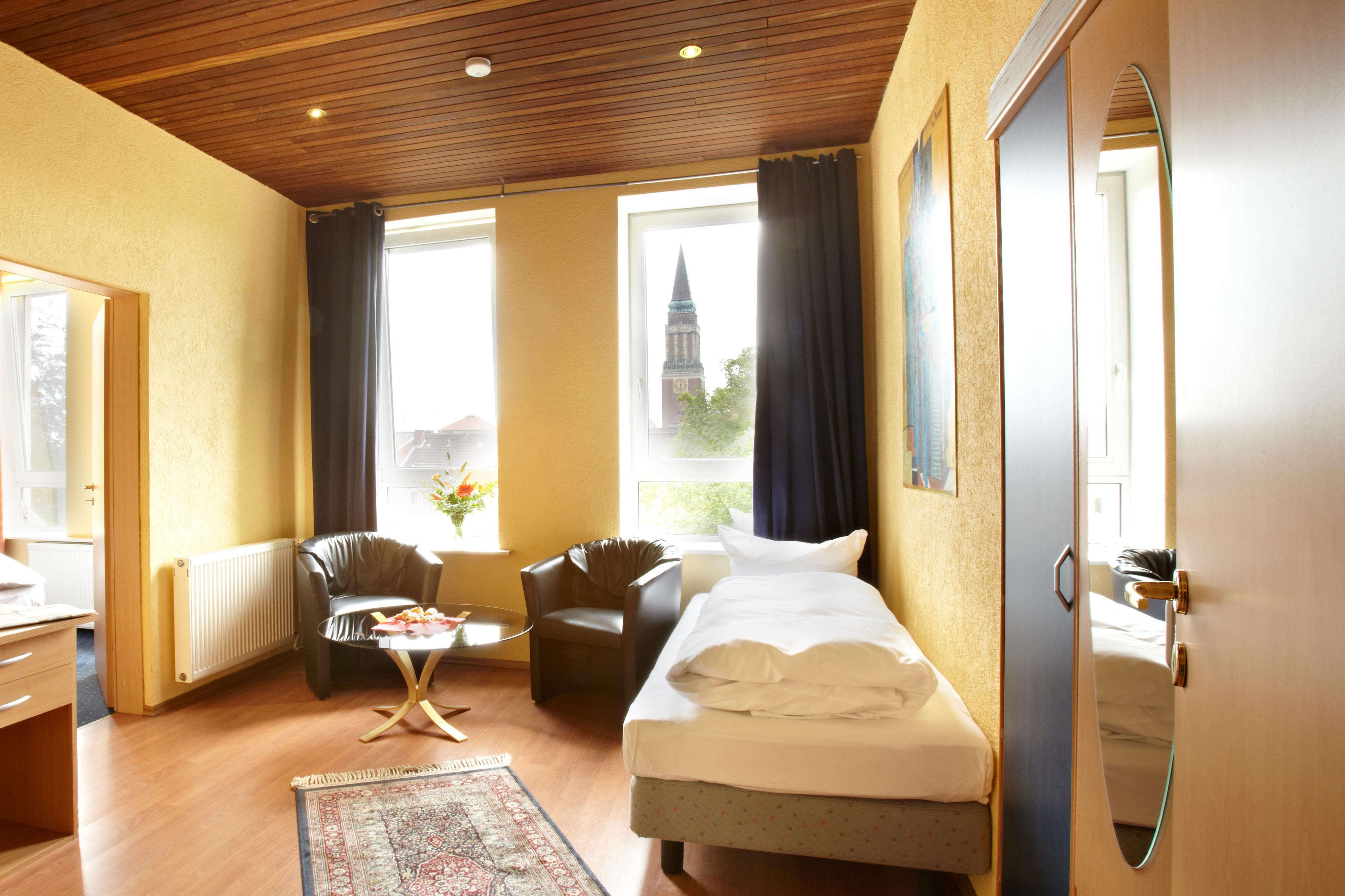 Hotel City Kiel By Premiere Classe Bagian luar foto