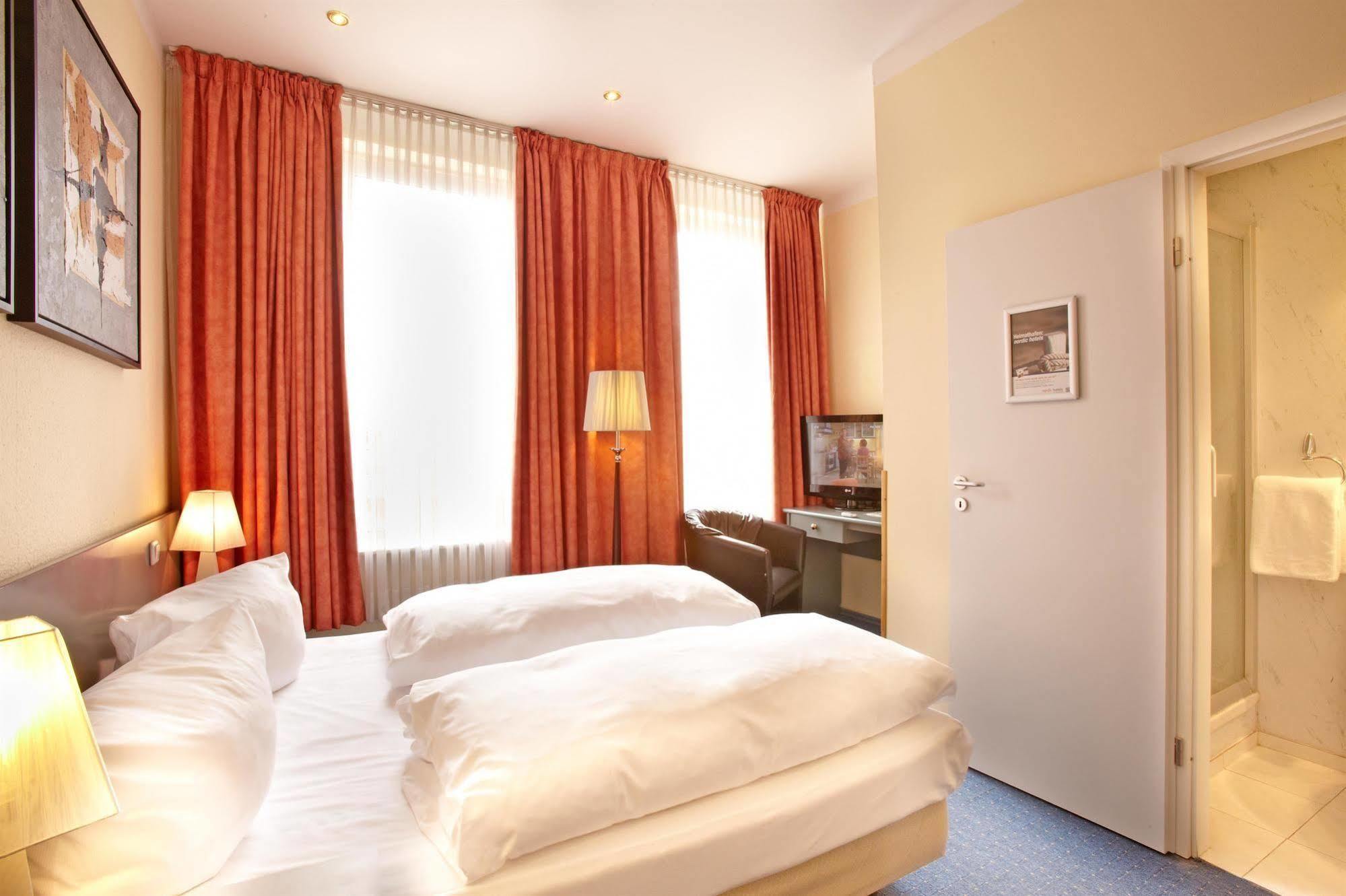 Hotel City Kiel By Premiere Classe Bagian luar foto